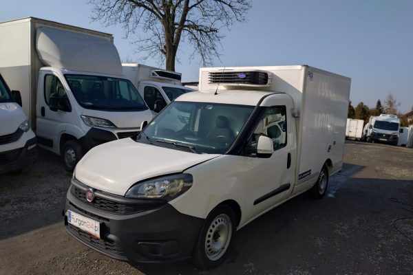 FIAT DOBLO KONTENER CHŁODNIA NR 830